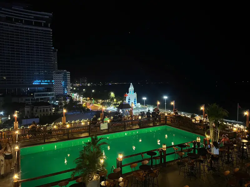 Chốn Bình Yên Coffee Nha Trang: Không Gian Thư Giãn Giữa Lòng Phố Biển