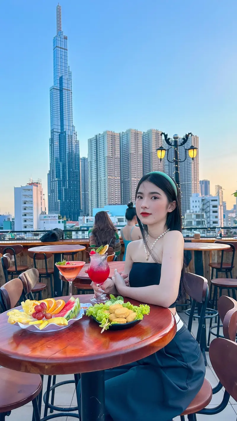 Vi Vu Rooftop