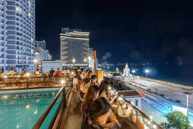 Chốn Bình Yên Coffee Nha Trang - ngắm trọn view biển