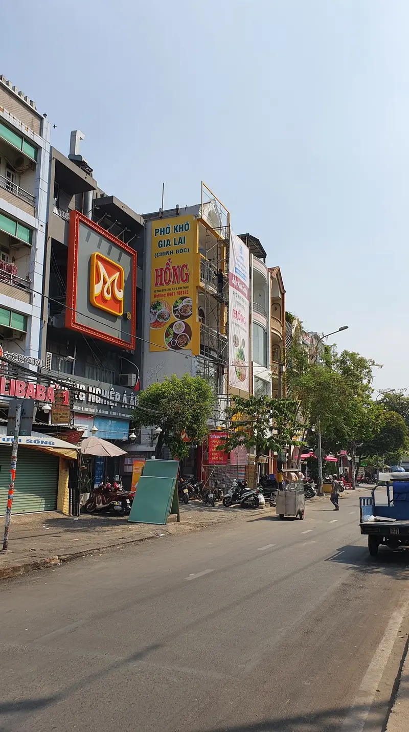 Phở khô Gia Lai Hồng – Phan Xích Long