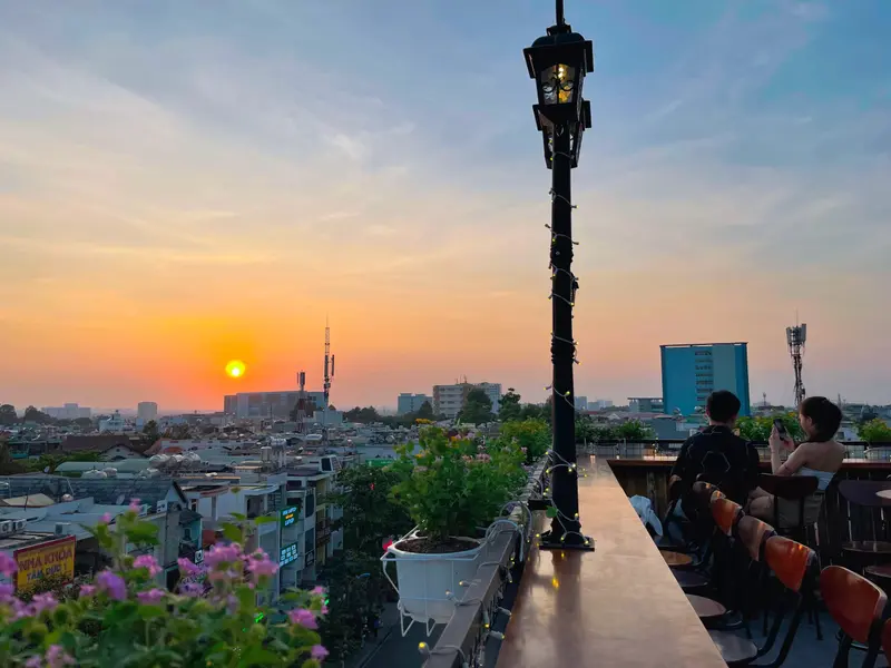 1 Số Địa Điểm Hẹn Hò Lãng Mạn Tại Sài Gòn